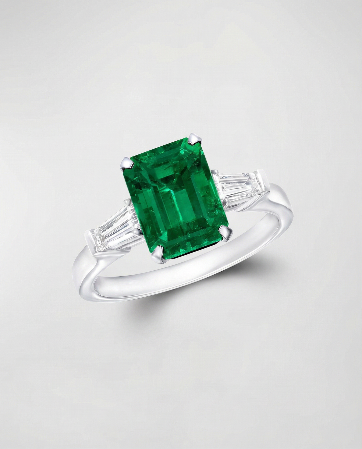 The Imperia Emerald Ring