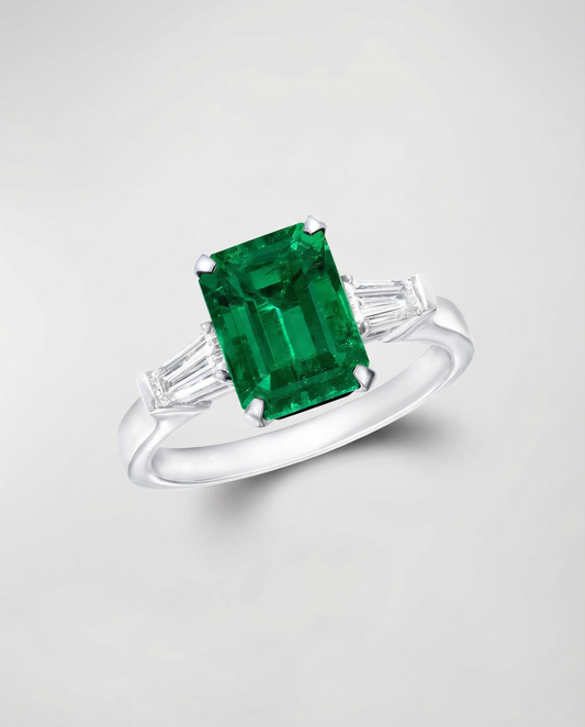 The Imperia Emerald Ring
